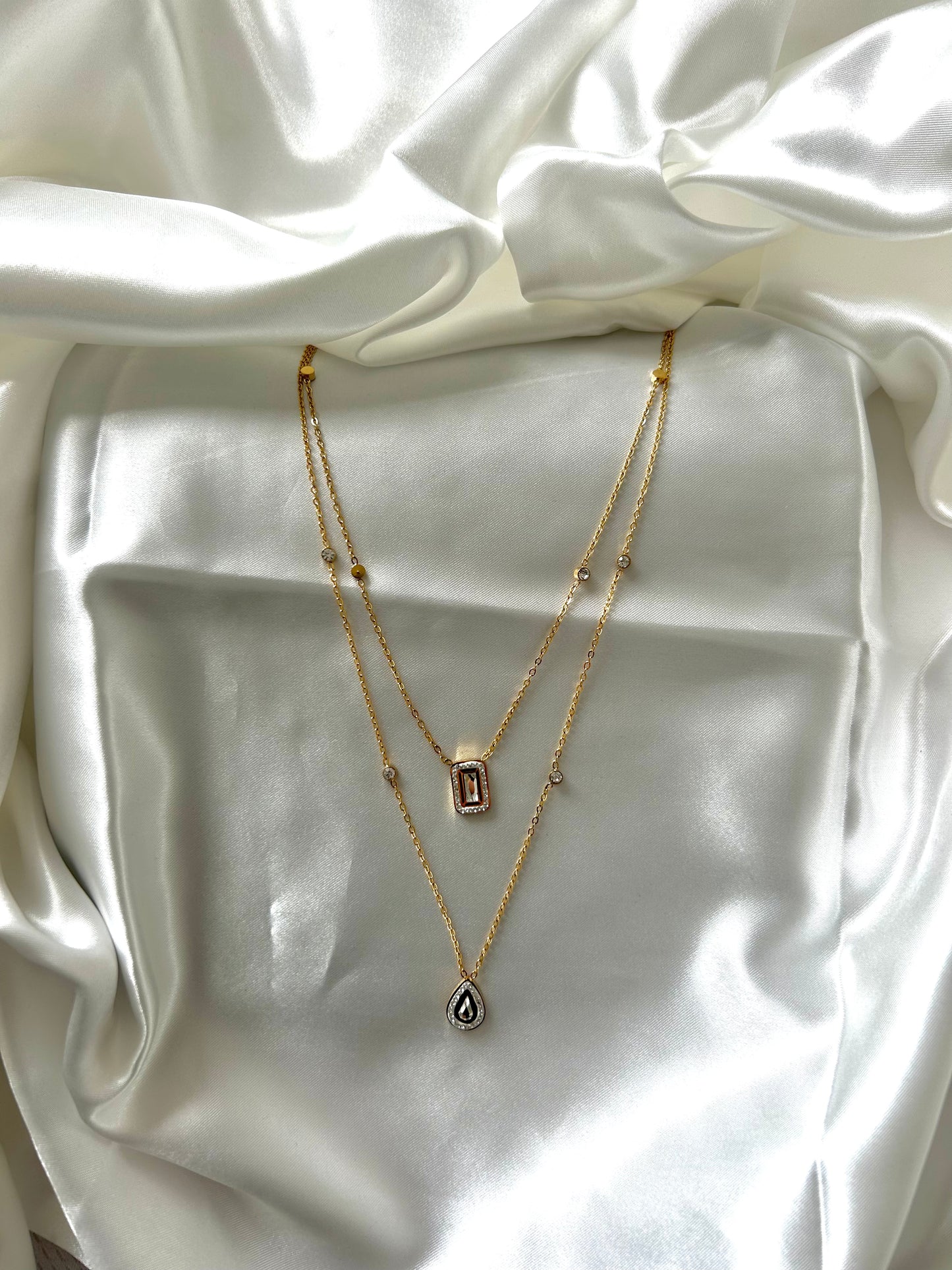 Collier Lilya